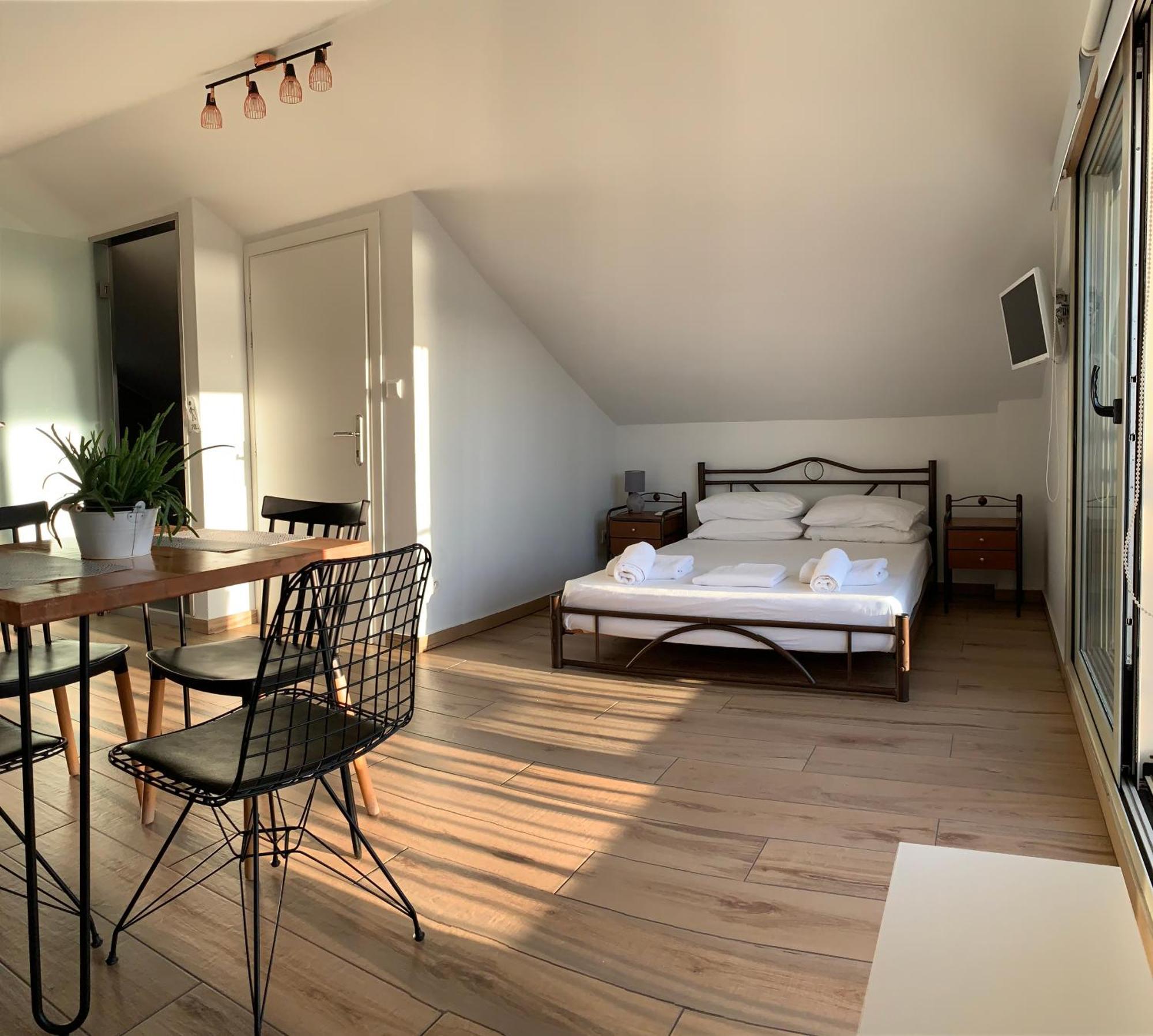 Studio Palerostravel Bagian luar foto